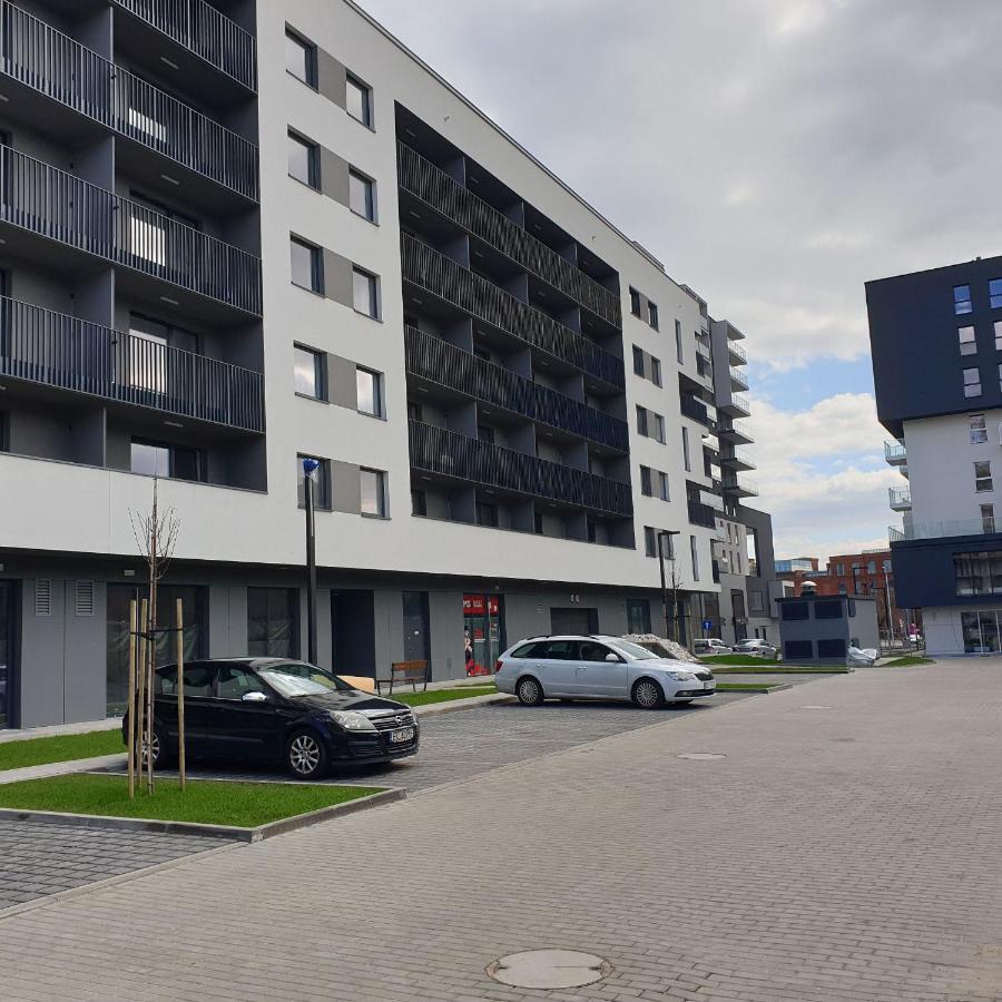 Q Apart Amber - Studio, Manufaktura, Klimatyzacja I Garaz Gratis, Netflix, Fv, Gwarancja Zadowolenia Лодзь Екстер'єр фото