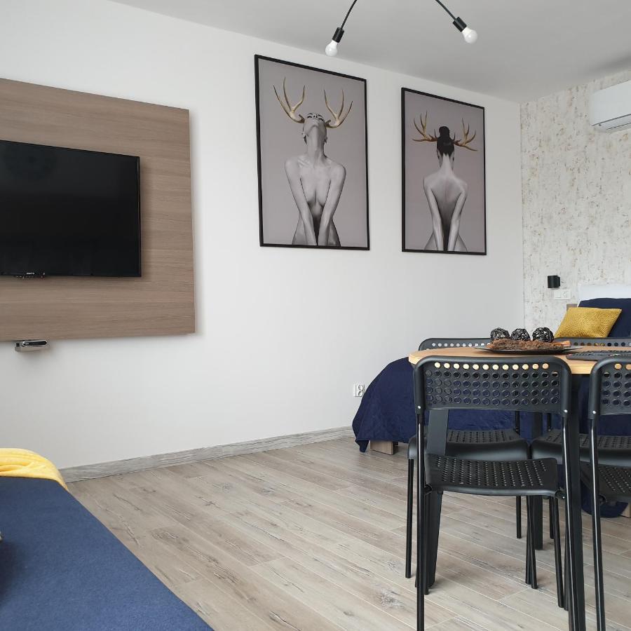 Q Apart Amber - Studio, Manufaktura, Klimatyzacja I Garaz Gratis, Netflix, Fv, Gwarancja Zadowolenia Лодзь Екстер'єр фото