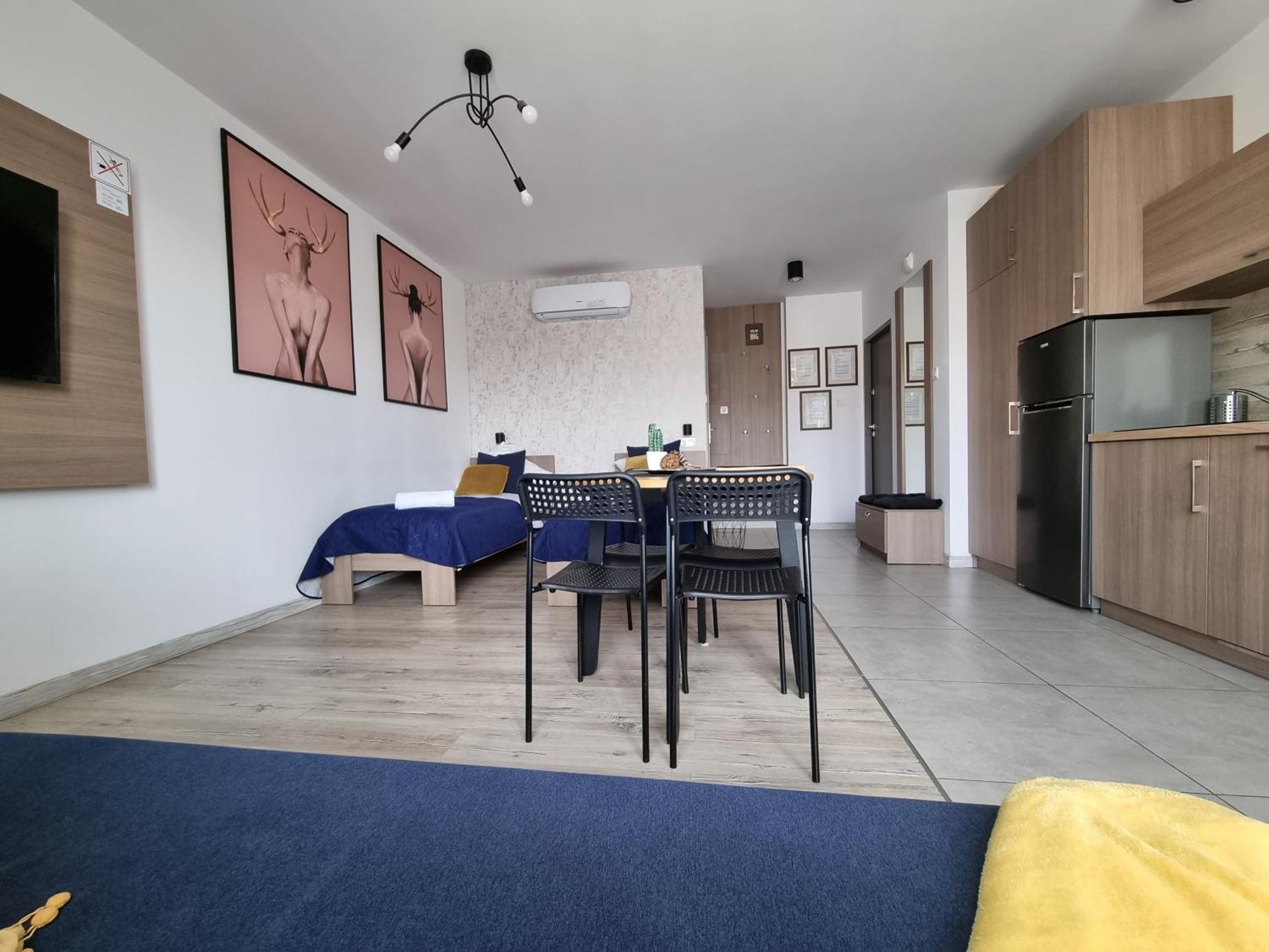 Q Apart Amber - Studio, Manufaktura, Klimatyzacja I Garaz Gratis, Netflix, Fv, Gwarancja Zadowolenia Лодзь Екстер'єр фото